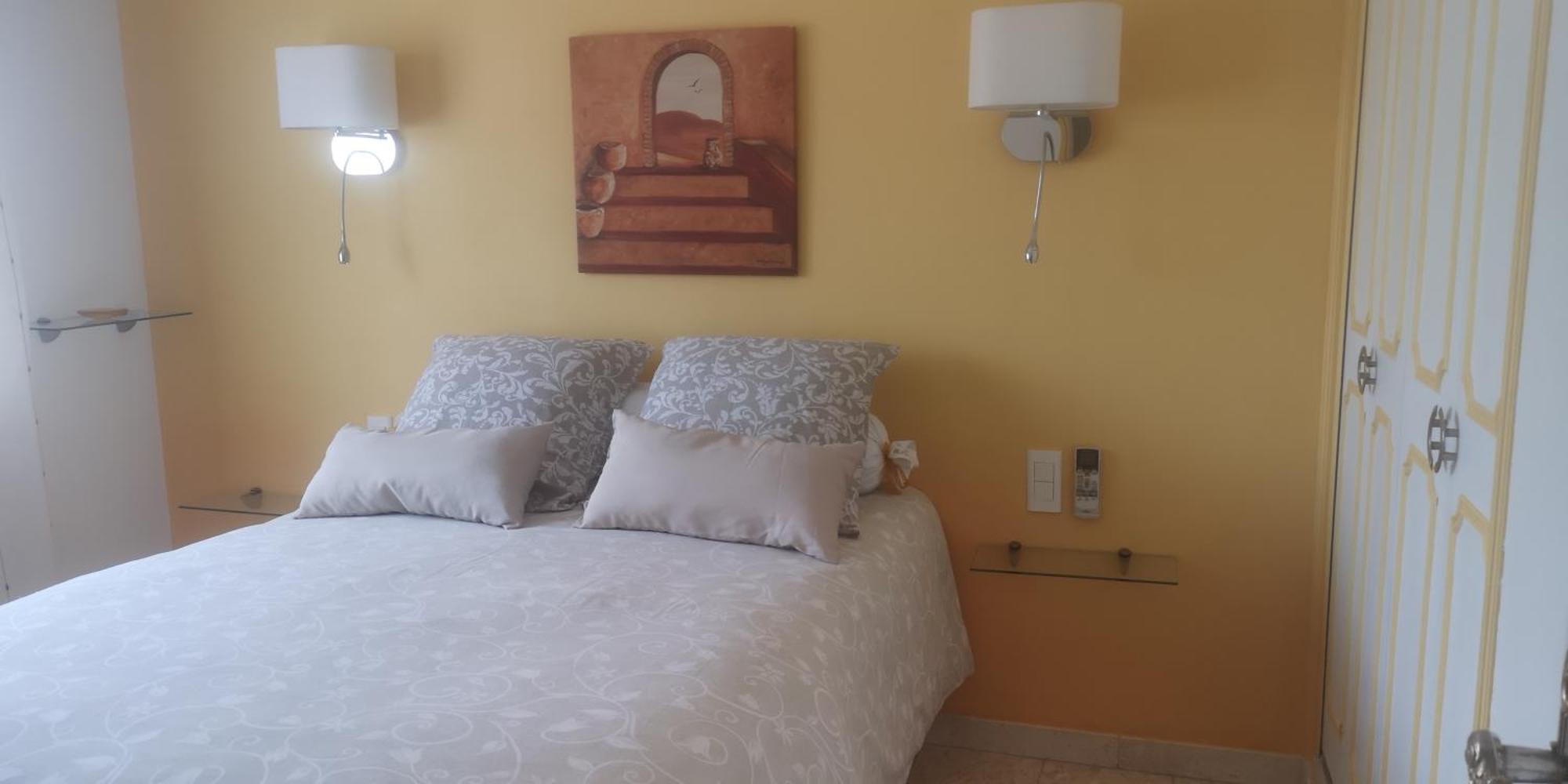 Appartement Dans Villa Avec Piscine Et Jardin Marguerittes Exteriör bild