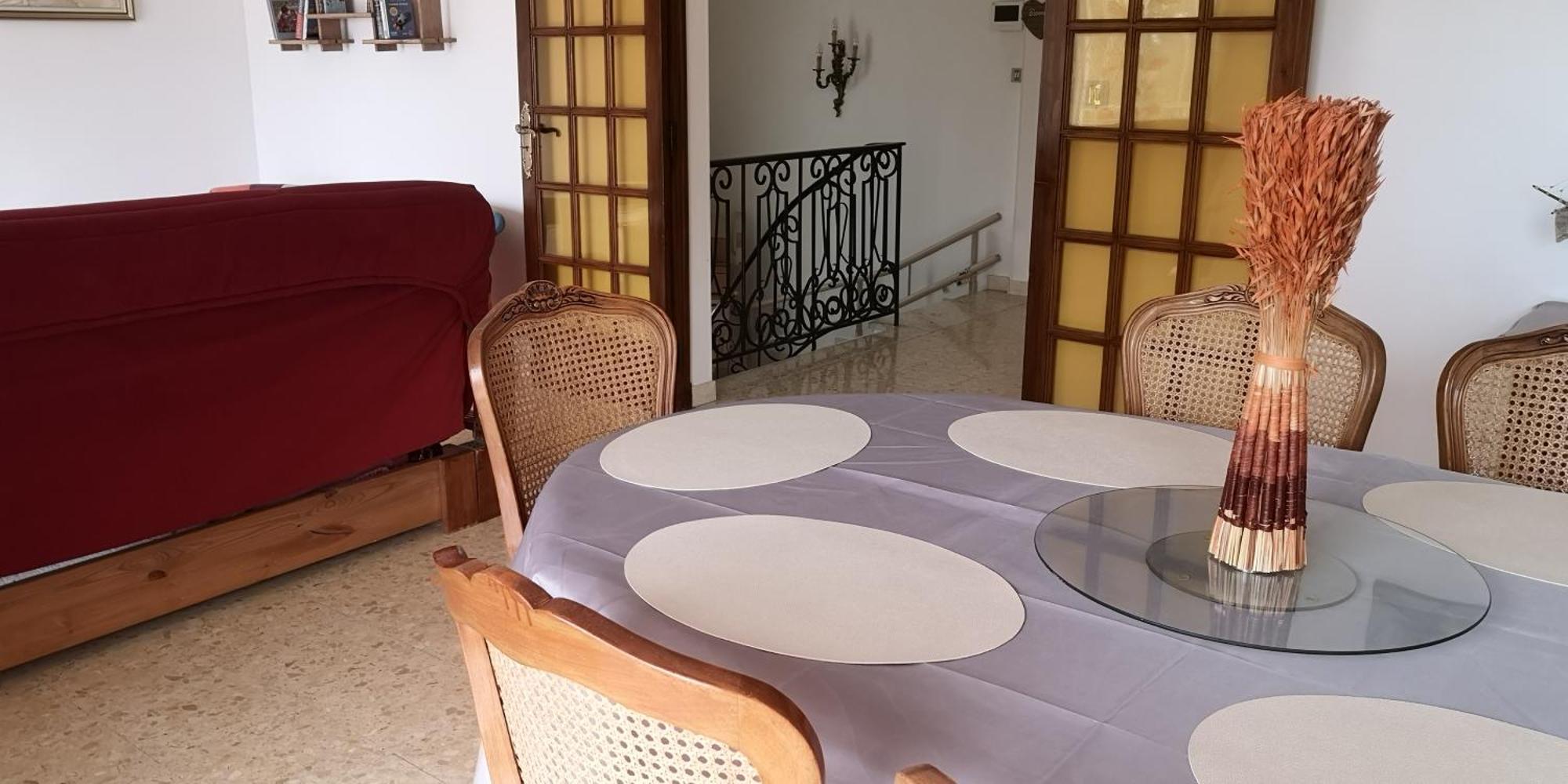 Appartement Dans Villa Avec Piscine Et Jardin Marguerittes Exteriör bild
