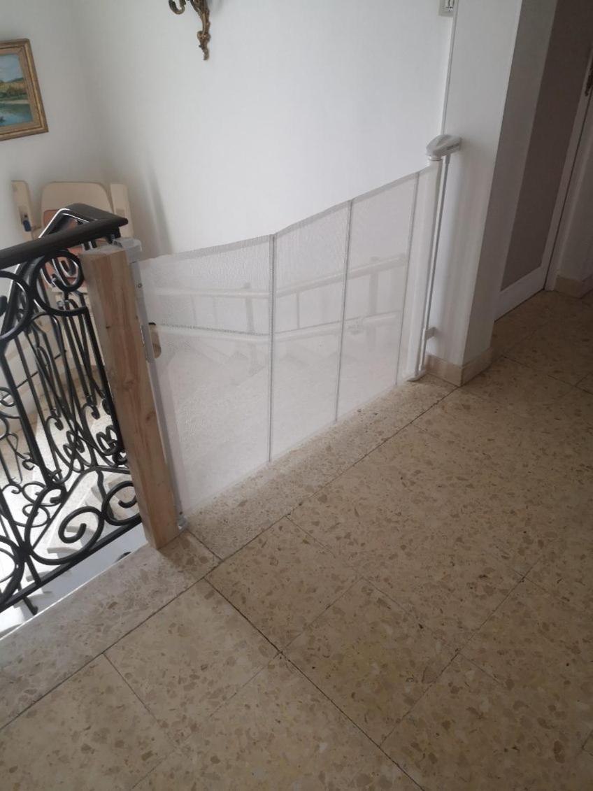 Appartement Dans Villa Avec Piscine Et Jardin Marguerittes Exteriör bild